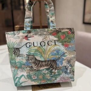 Gucci Beauty Print Tote - Multicolor - New w/ Original Box
